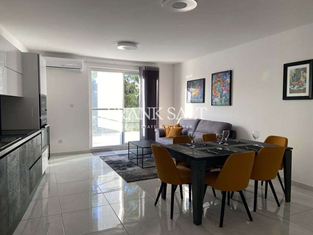 Квартира с 2 спальнями в Мсида, Мальта № 6989