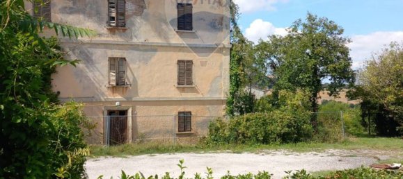 10-Zimmer Haus in Fratte Rosa, Italy, Nr. 53340 12