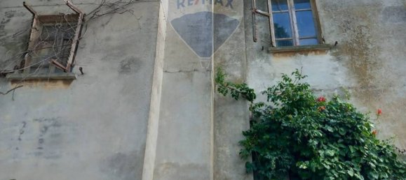 10-Zimmer Haus in Fratte Rosa, Italy, Nr. 53340 6