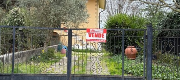 3 rooms Apartment in Arce, Italy No. 213184 13