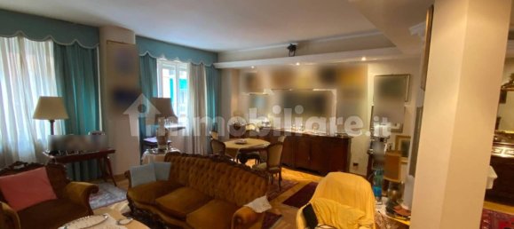 2 bedrooms Apartment in Turin, Italy No. 337417 9