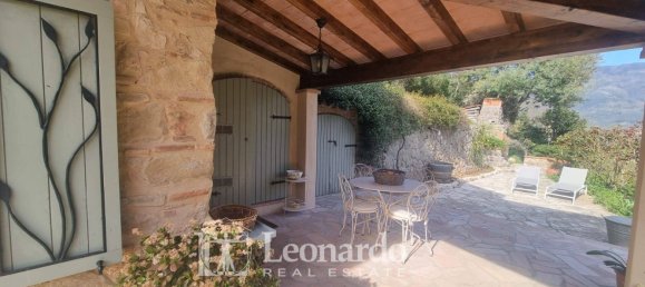 3 bedrooms Villa in Camaiore, Italy No. 45494 44