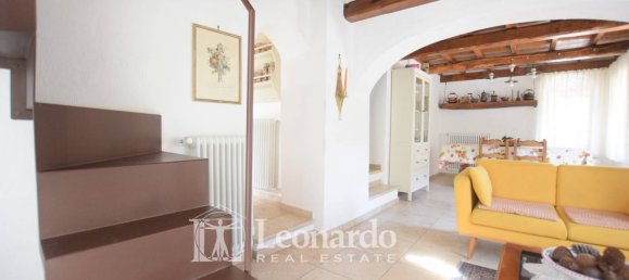 3 bedrooms Villa in Camaiore, Italy No. 45494 13