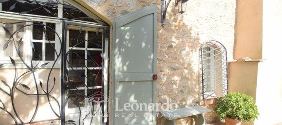 3 bedrooms Villa in Camaiore, Italy No. 45494 2