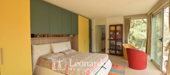 3 bedrooms Villa in Camaiore, Italy No. 45494 17