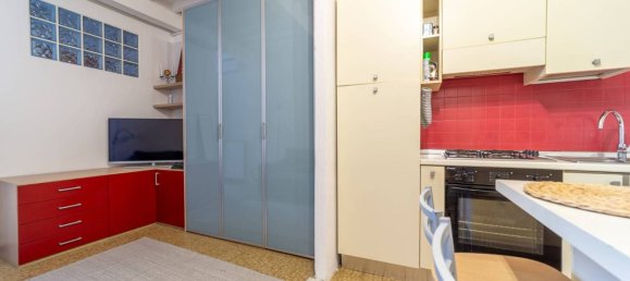 1 Schlafzimmer Wohnung in Parma, Italy, Nr. 293655 5