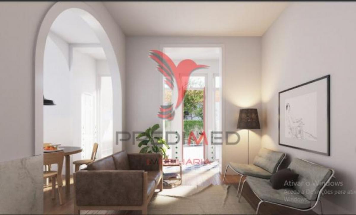 3 bedrooms Apartment in Porto, Portugal No. 6126