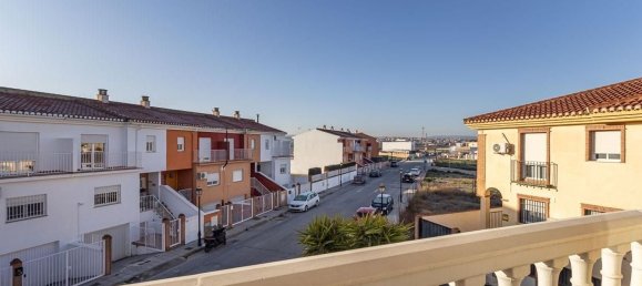 3 bedrooms House in Granada, Spain No. 143796 24