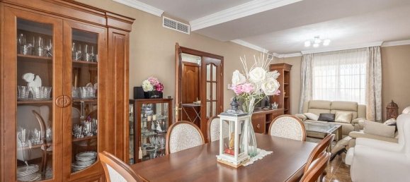 3 bedrooms House in Granada, Spain No. 143796 4