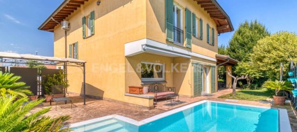 Villa de 6 habitaciónes en Chiari, Italy No. 19764 3