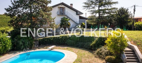 3 غرف نوم فيلا في Calosso, Italy رقم 109121 11