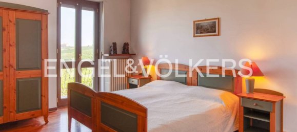 3 غرف نوم فيلا في Calosso, Italy رقم 109121 10