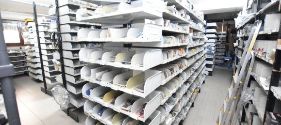 Коммерческая недвижимость 350м² в Сассари, Италия № 341180 9