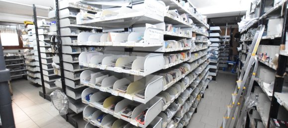 Коммерческая недвижимость 350м² в Сассари, Италия № 341180 10