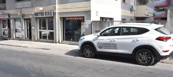 Коммерческая недвижимость 350м² в Сассари, Италия № 341180 2