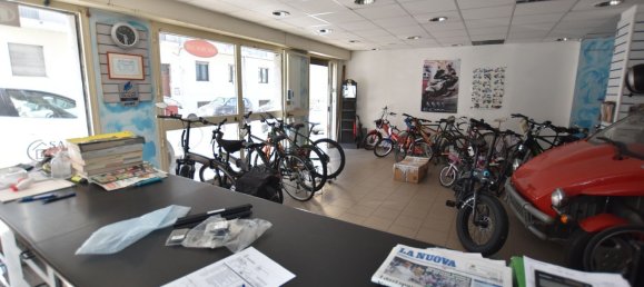 Коммерческая недвижимость 350м² в Сассари, Италия № 341180 5