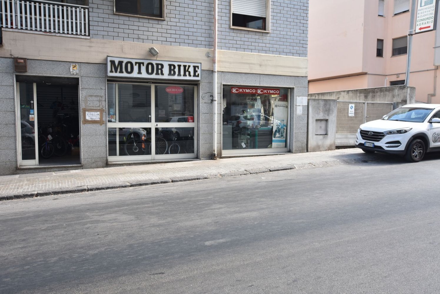 Коммерческая недвижимость 350м² в Сассари, Италия № 341180