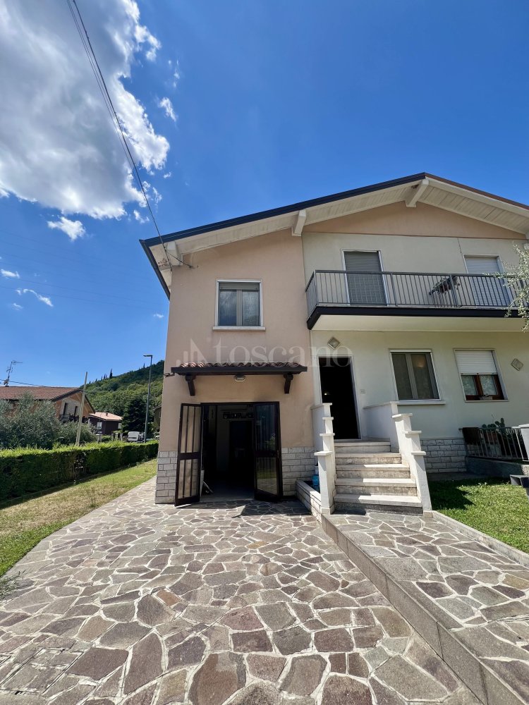 Villa de 7 divisões em Brescia, Italy N.º 285105
