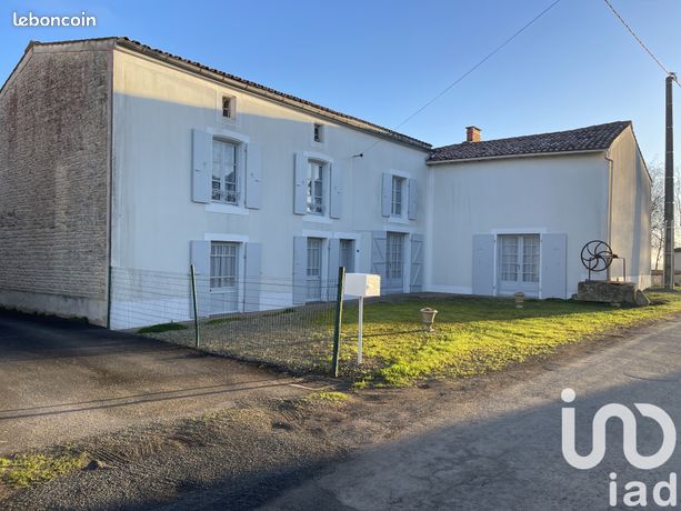 6 غرف نوم منزل في Deux-Sevres, France رقم 310208