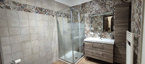 4 bedrooms Apartment in Rome, Italy No. 321597 20