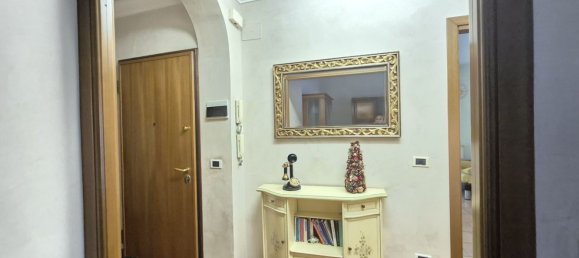 4 bedrooms Apartment in Rome, Italy No. 321597 10