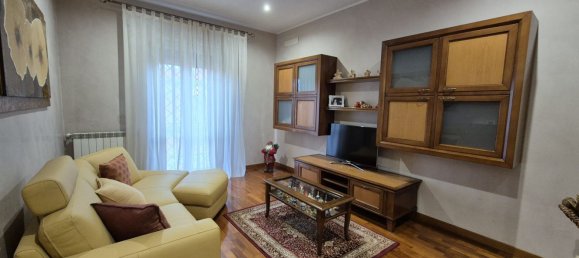 4 bedrooms Apartment in Rome, Italy No. 321597 19