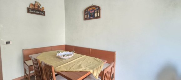 4 bedrooms Apartment in Rome, Italy No. 321597 13