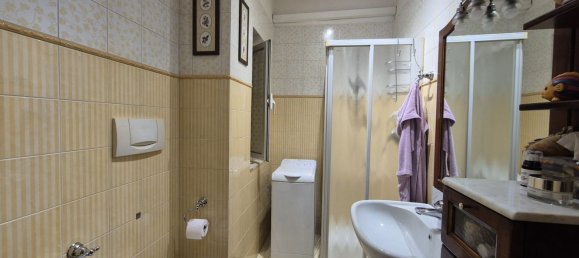 4 bedrooms Apartment in Rome, Italy No. 321597 25