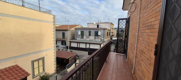 4 bedrooms Apartment in Rome, Italy No. 321597 17