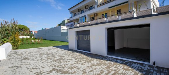 4 bedrooms Villa in Cascais, Portugal No. 98139 8