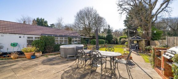 4 bedrooms House in Beckenham, United Kingdom No. 3006 35