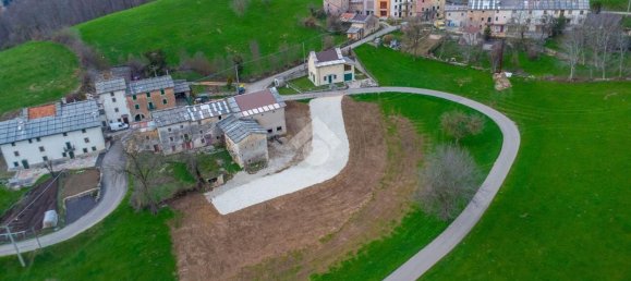Casa de 11 habitaciónes en Bosco Chiesanuova, Italy No. 136803 25