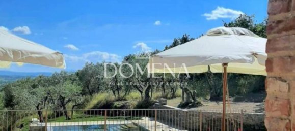 5 bedrooms Villa in Cortona, Italy No. 69716 24