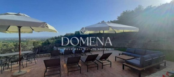 5 bedrooms Villa in Cortona, Italy No. 69716 23