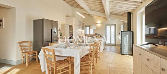 5 bedrooms Villa in Cortona, Italy No. 69716 7