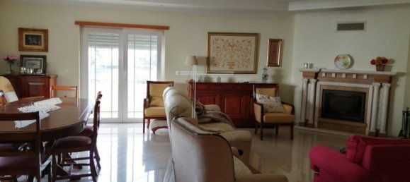 5 bedrooms Villa in Corroios, Portugal No. 123009 3