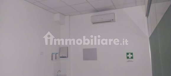5غرفة عقار تجاري في Ventimiglia, Italy رقم 236549 3