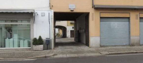 3 rooms Apartment in Abbiategrasso, Italy No. 331462 2