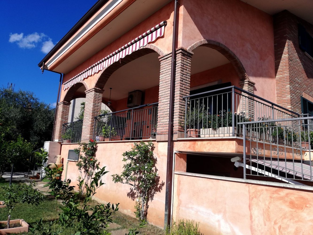 6 rooms Villa in Marcellina, Italy No. 255913