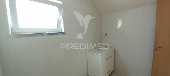 4 bedrooms House in Seixal, Portugal No. 183404 10