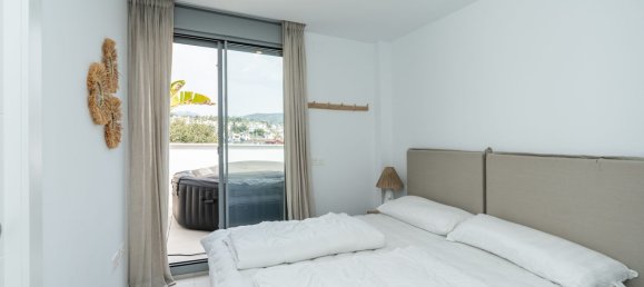 3 bedrooms Penthouse in Marbella, Spain No. 128967 24