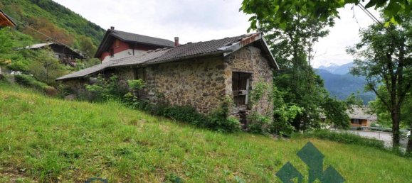 3 rooms House in Cusio, Italy No. 172875 2