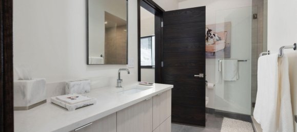 4 Schlafzimmer Gewerbliche Immobilie in Avon, USA, Nr. 560264 24