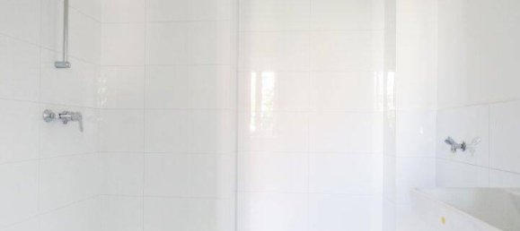 2 rooms Apartment in Penzing, Austria No. 2833 5