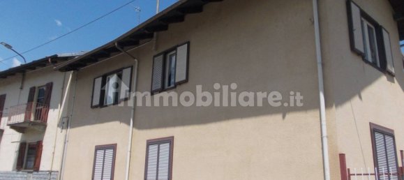 2 bedrooms Apartment in Torre Pellice, Italy No. 377975 6