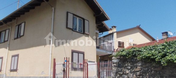 2 bedrooms Apartment in Torre Pellice, Italy No. 377975 3