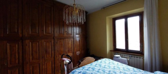 4 rooms Apartment in Chiusi della Verna, Italy No. 212945 19