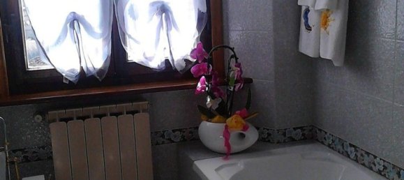 4 rooms Apartment in Chiusi della Verna, Italy No. 212945 6