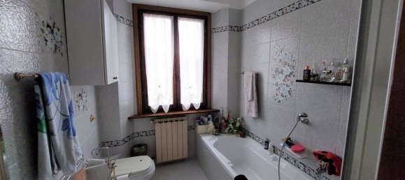 4 rooms Apartment in Chiusi della Verna, Italy No. 212945 16