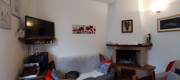 4 rooms Apartment in Chiusi della Verna, Italy No. 212945 24